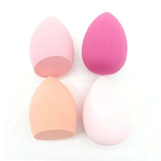 4 stuks make-up sponzen in verschillende kleuren met afgeronde en schuine kant voor vloeiende make-up applicatie